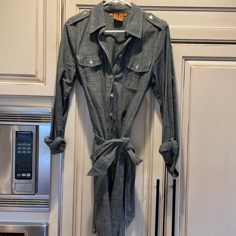 Tory Burch light denim dress size 8
